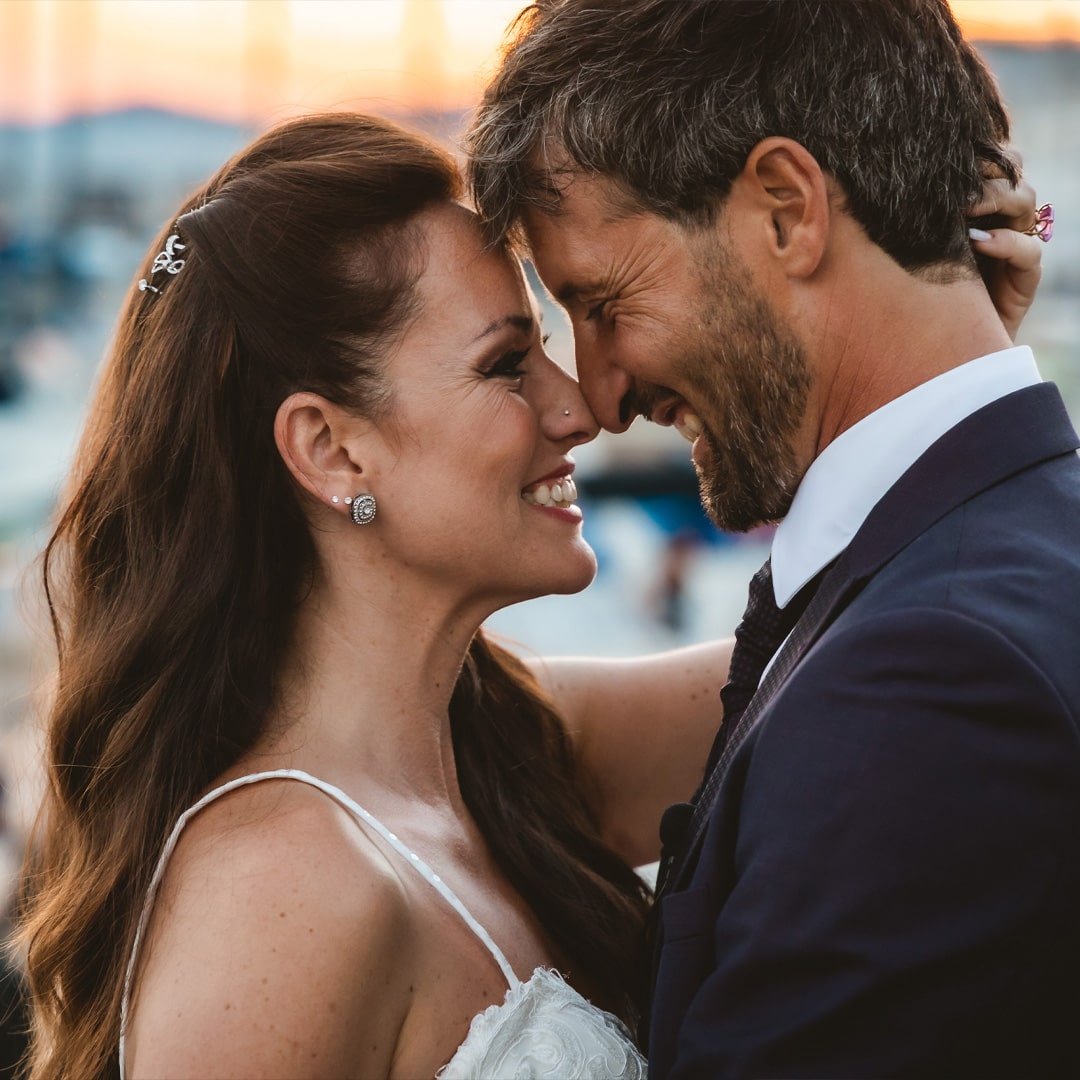 RUTH & ROBERTO